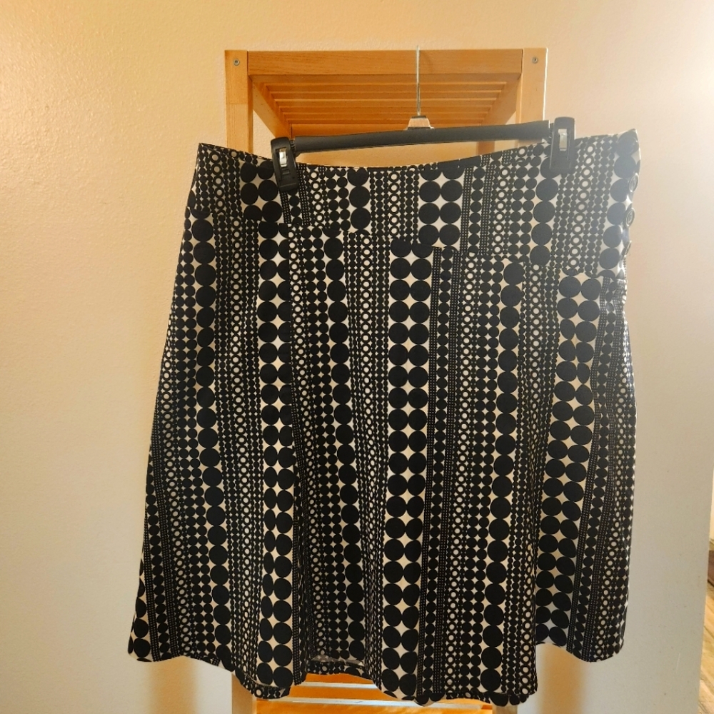 Black and White Polka-dot Skirt